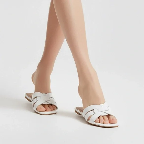 BAMBOO White Patent Mules - Picture 2 of 7
